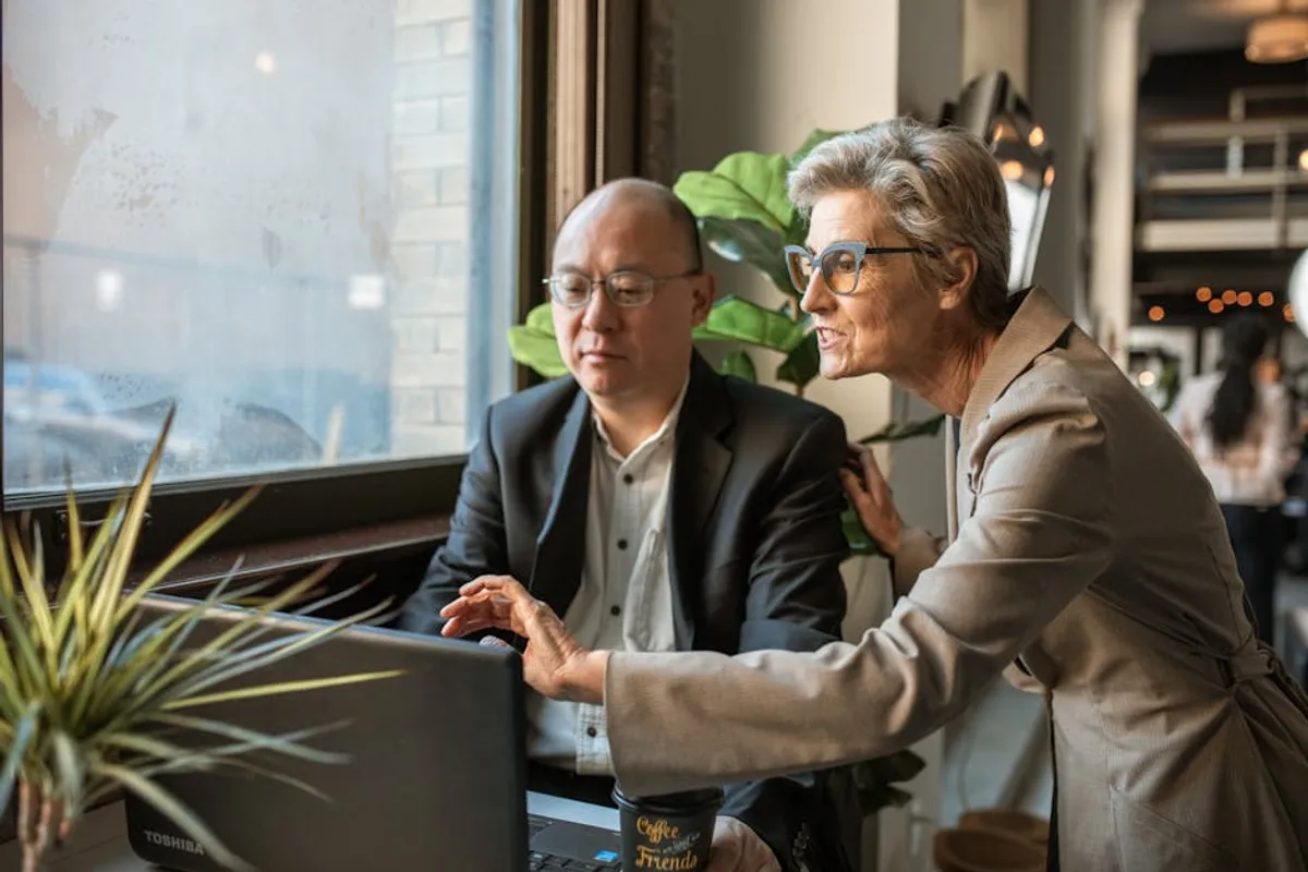 How business owners Can Turn octetnews.com Research Into Better Content