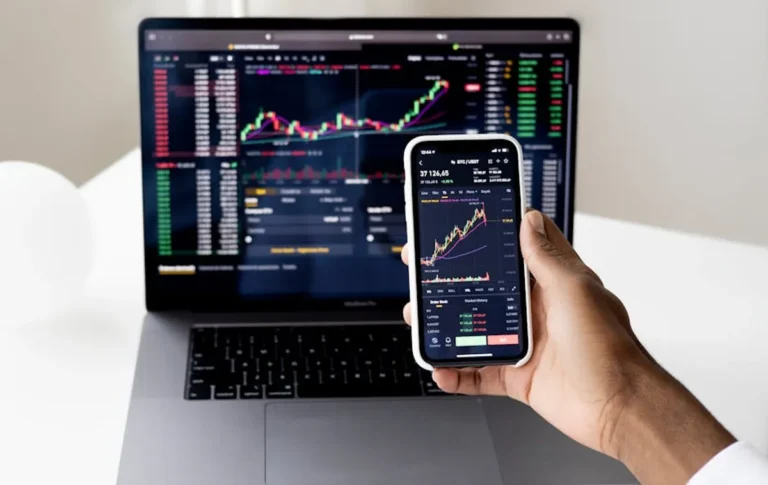 Solana price prediction: Market Outlook, Risks, and Key Things to Watch